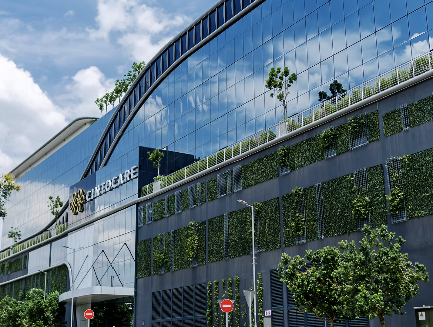 Cintocare Hospital in Menlyn Maine, Pretoria